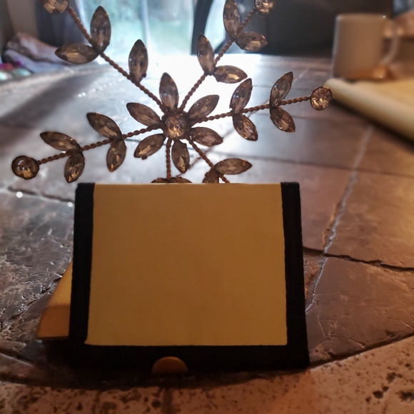 Global Design Concepts Spongebob SquarePants Yellow and black  Wallet NWOT - Picture 3 of 5